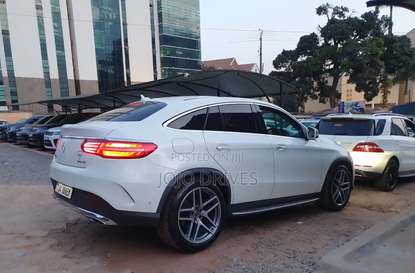 Mercedes-Benz GLE-Class GLE 350d 4MATIC 2018 White