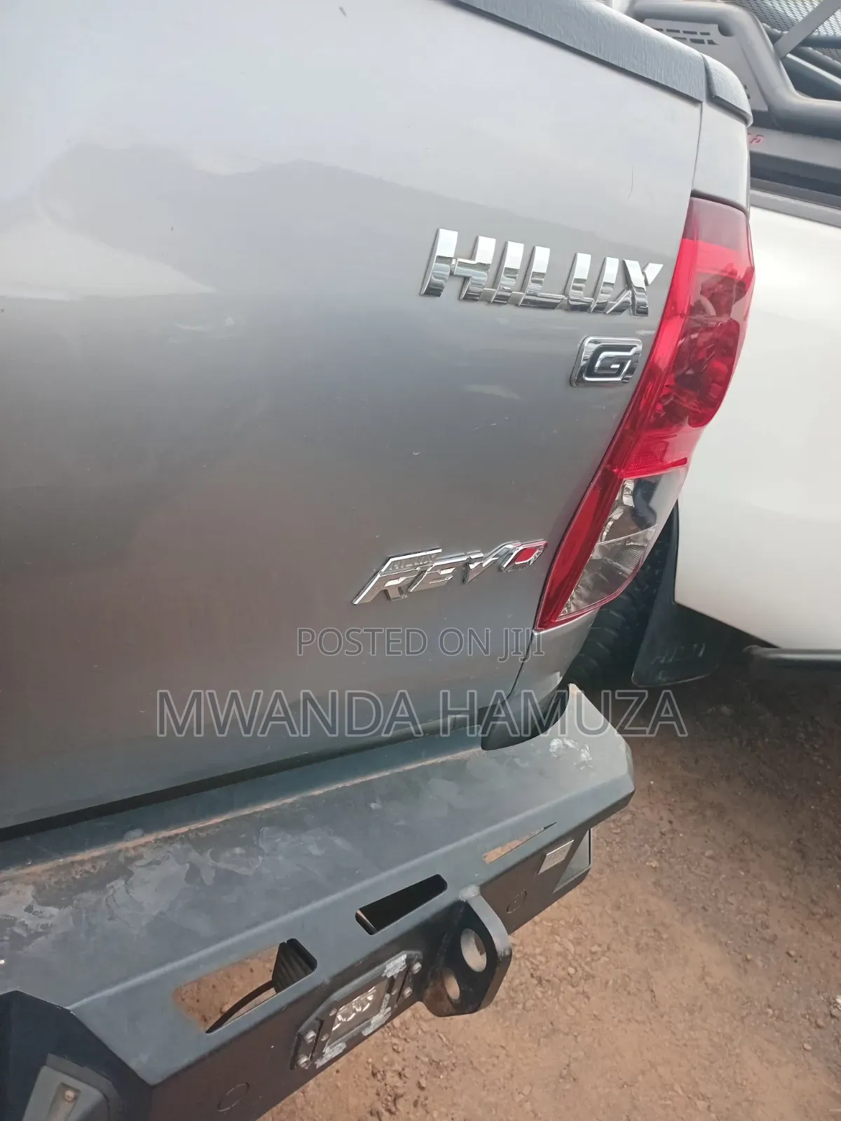 Toyota Hilux 2015 Silver