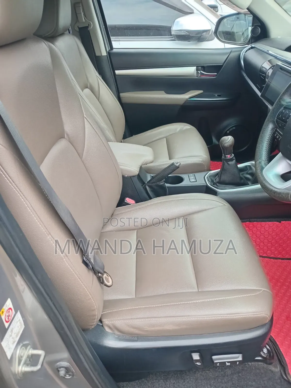 Toyota Hilux 2015 Silver