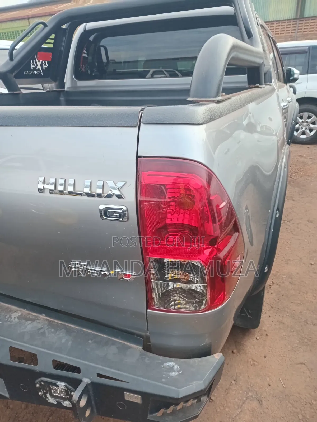 Toyota Hilux 2015 Silver