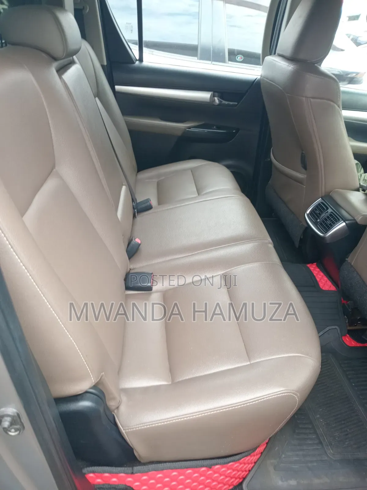Toyota Hilux 2015 Silver