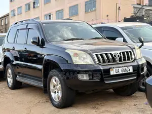 Toyota Land Cruiser Prado 2.7 i 2010