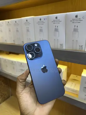 Apple iPhone 15 Pro 1 TB Blue