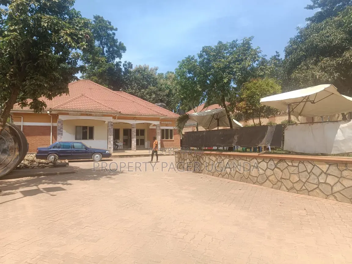 4bdrm House in Kasangati, Nangabo for rent