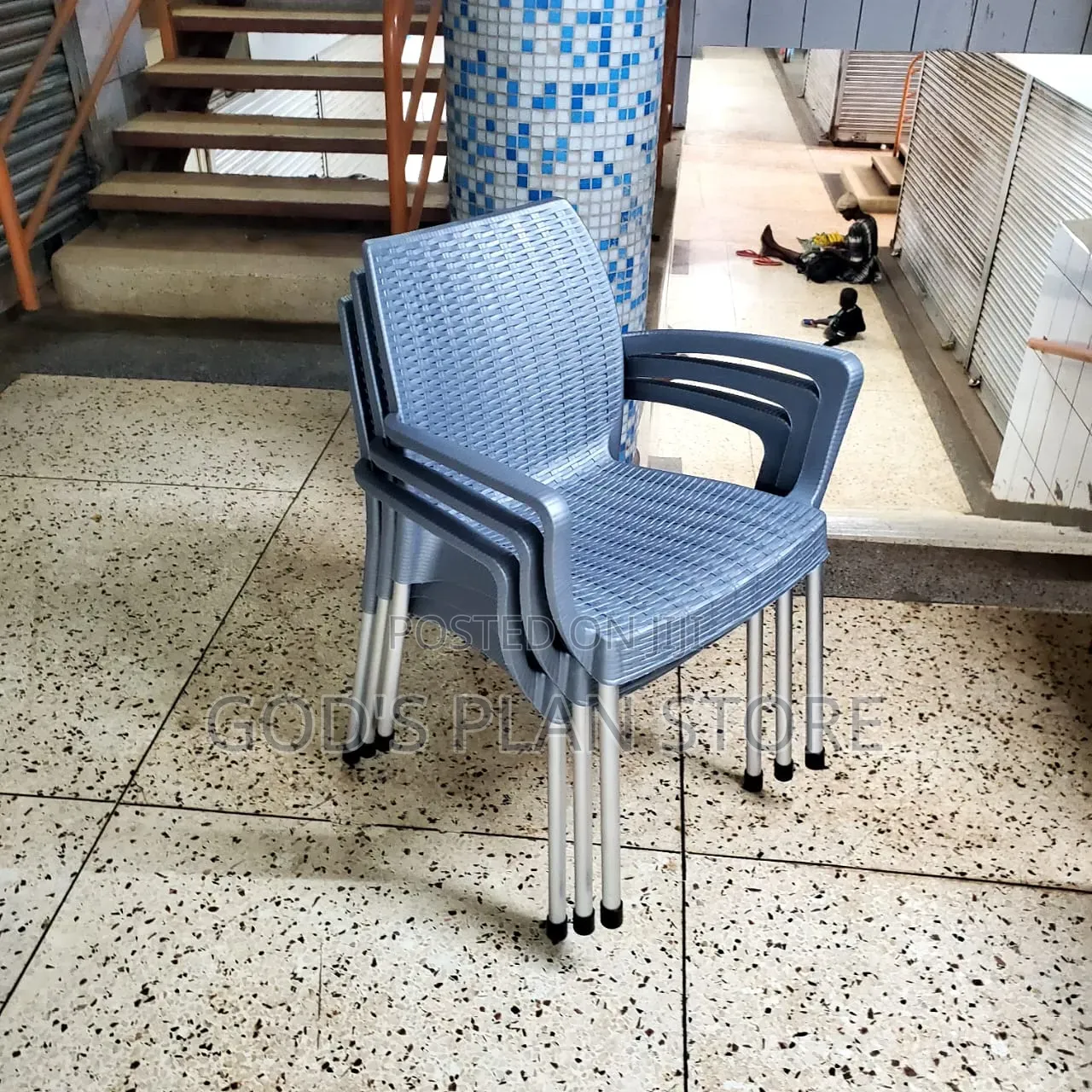 Everyday Matted Plastic Chairs Plastic Chairs