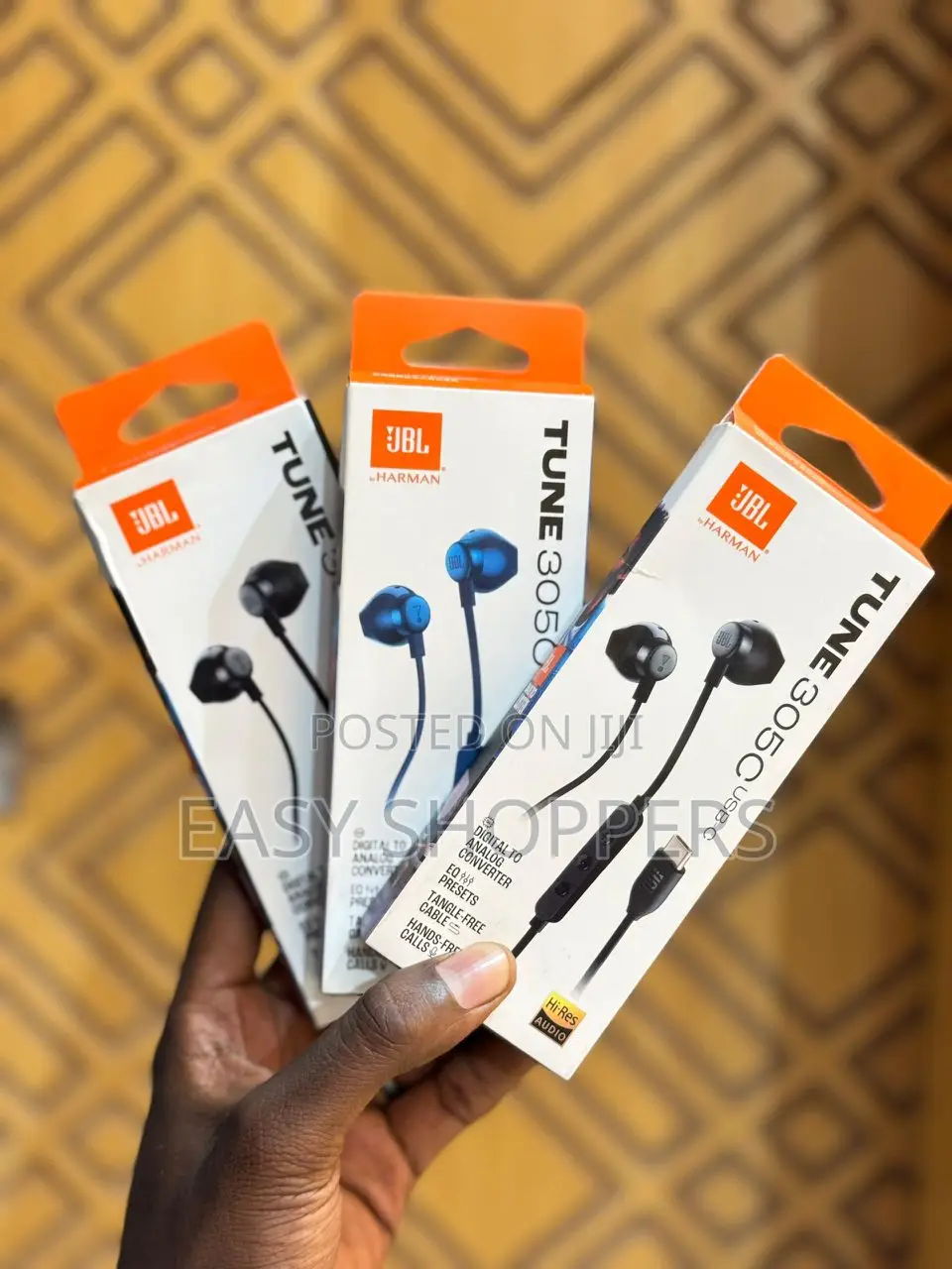 JBL Tune 305c Usb-C Wired in-Ear Headphones