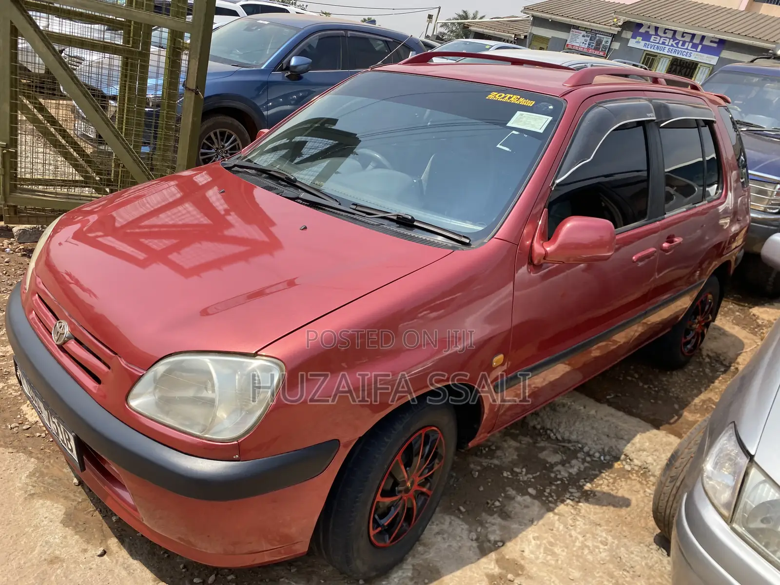 Toyota Raum 2008 Red
