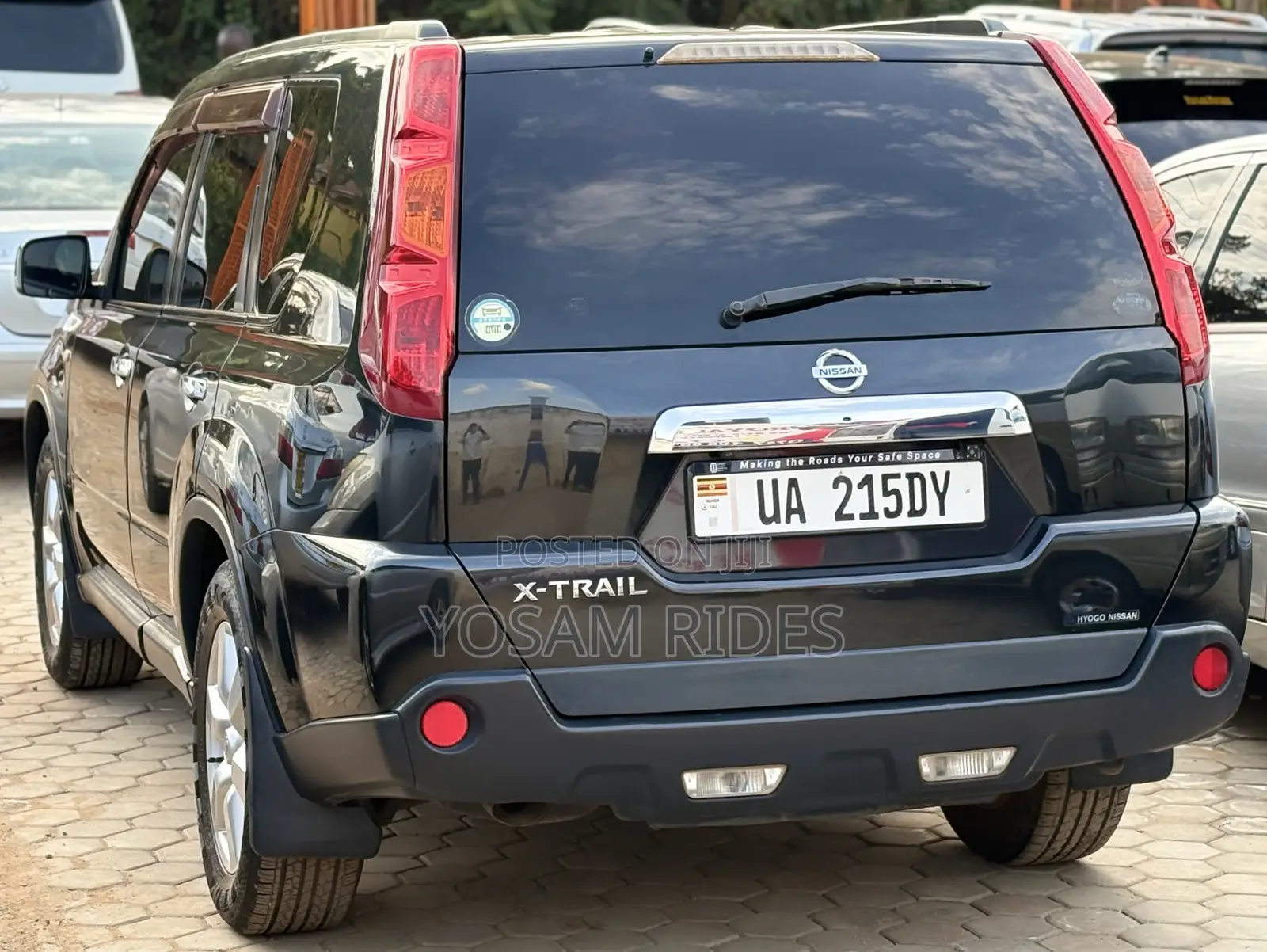 Nissan X-Trail 2.0 Petrol XE 2010 Black