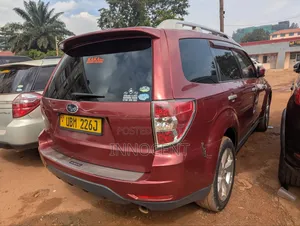 Subaru Forester 2009 Red