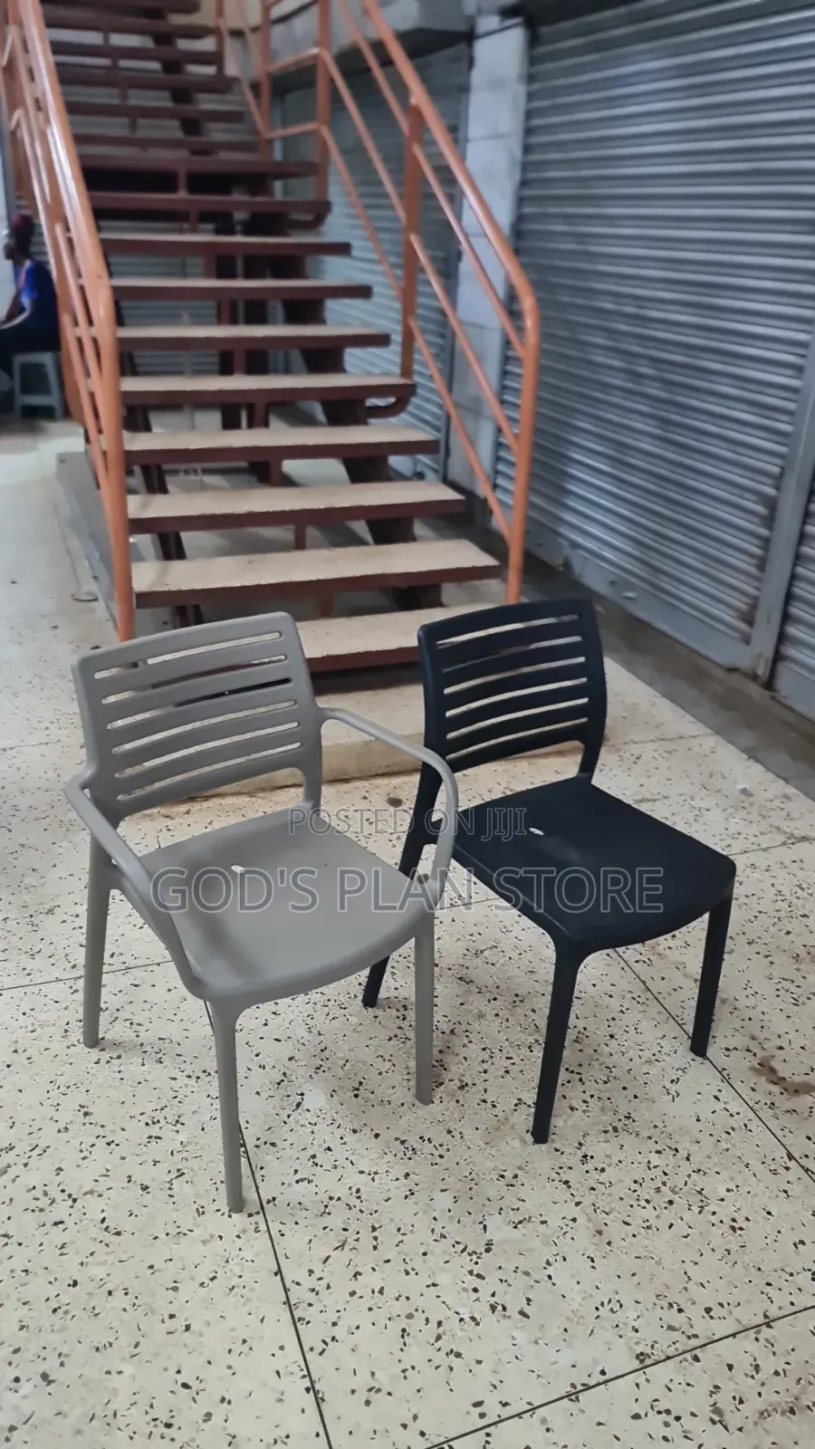 Eiffel Plastic Chairs Plastic Chairs