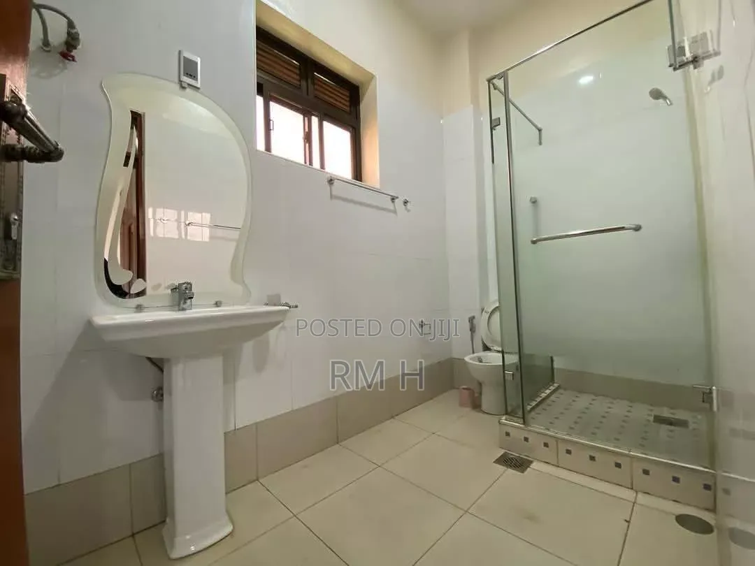 2bdrm Apartment in Lubowa, Central Division for rent
