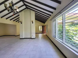 4bdrm Bungalow in Kansanga, Central Division for rent