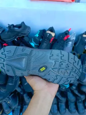 Safety Shoe Boot/Safety Jogger