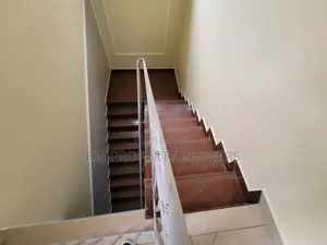 4bdrm Duplex in Muyenga, Central Division for rent