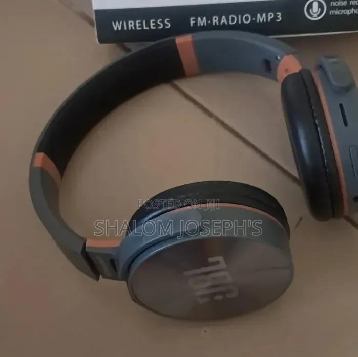 JBL Pure Bass Wireless Headphones