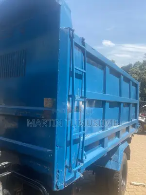 Mitsubishi Truck Dumper - Canter 1990 Blue