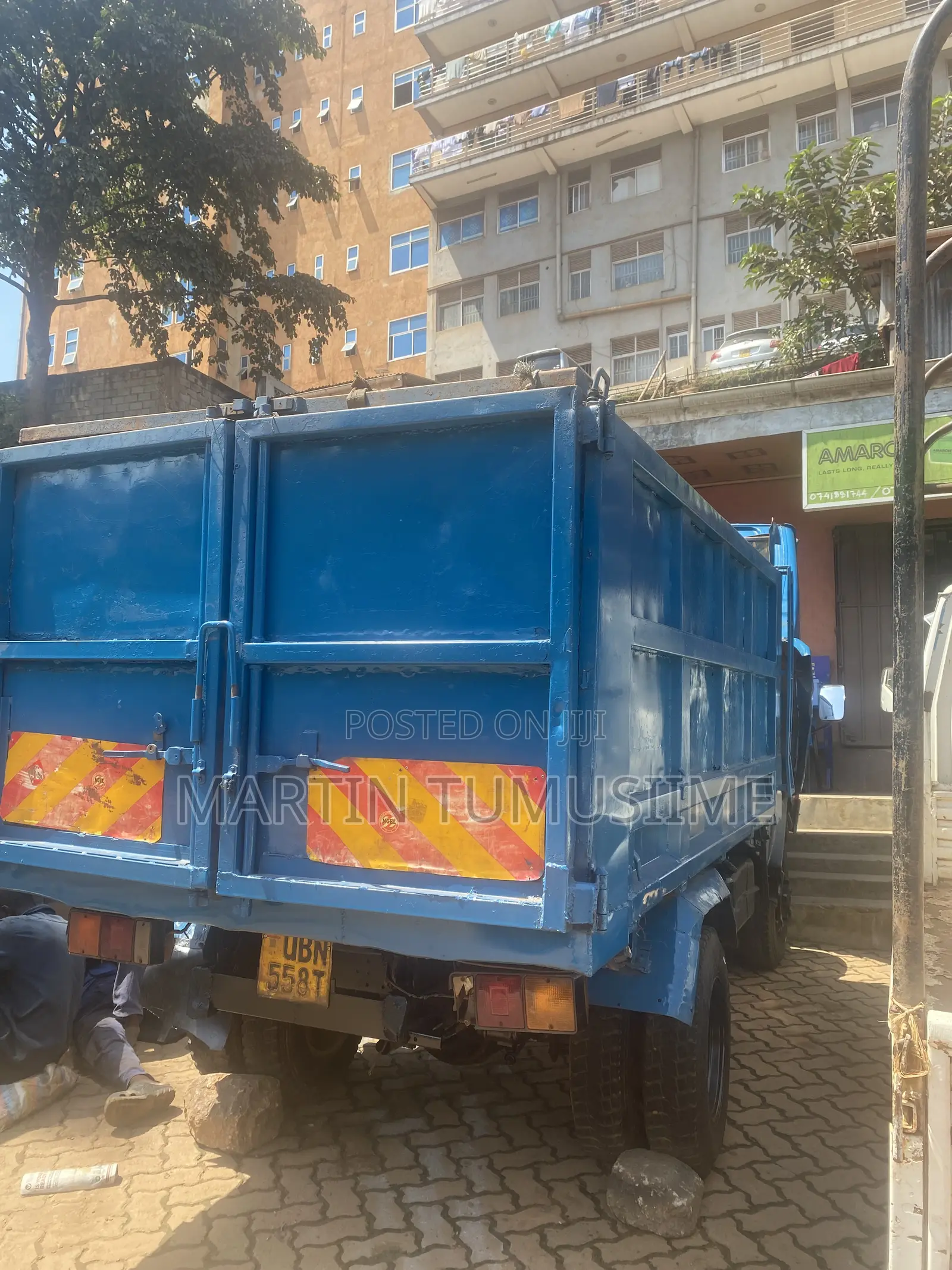 Mitsubishi Truck Dumper - Canter 1990 Blue