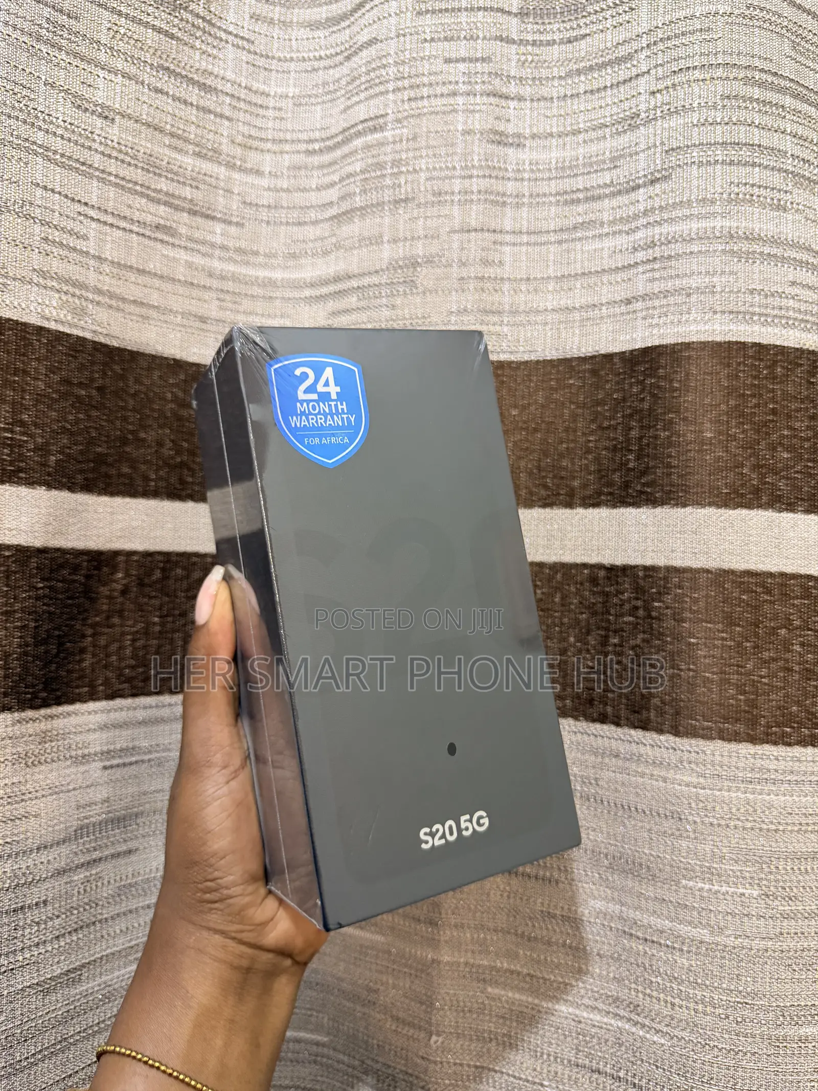 New Samsung Galaxy S20 128 GB Black