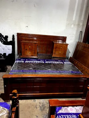 Bed With Bed Side Drawers
