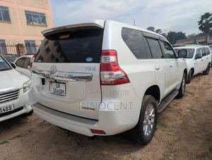 Toyota Land Cruiser Prado 2014 White