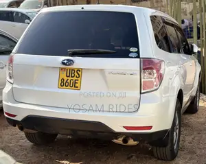 Subaru Forester 2010 White