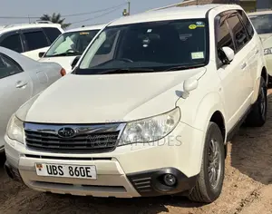Subaru Forester 2010 White