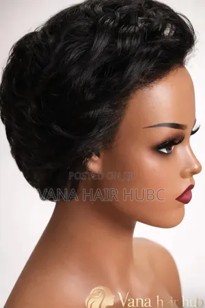 Short Wavy Pixie Wig