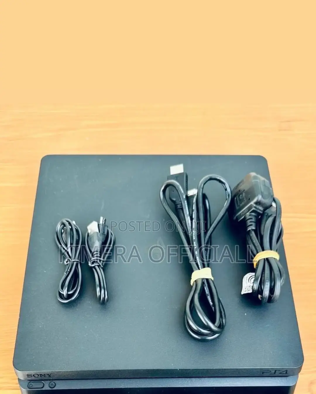 Ps4 Chipped Standard Console With Full Game Collection.