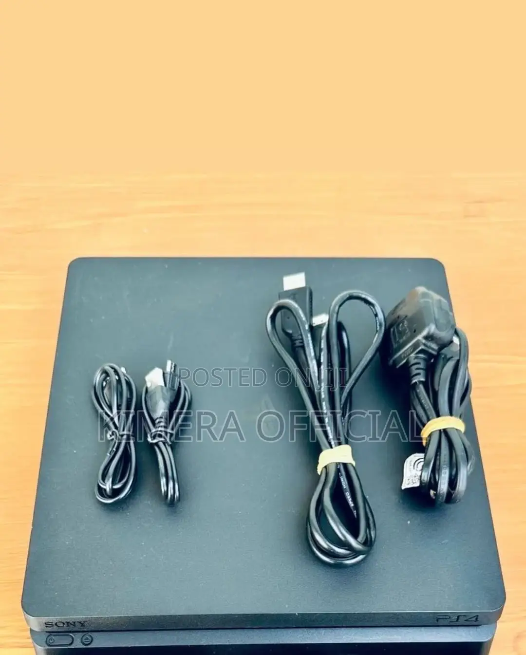 Ps4 Chipped Standard Console With Full Game Collection.