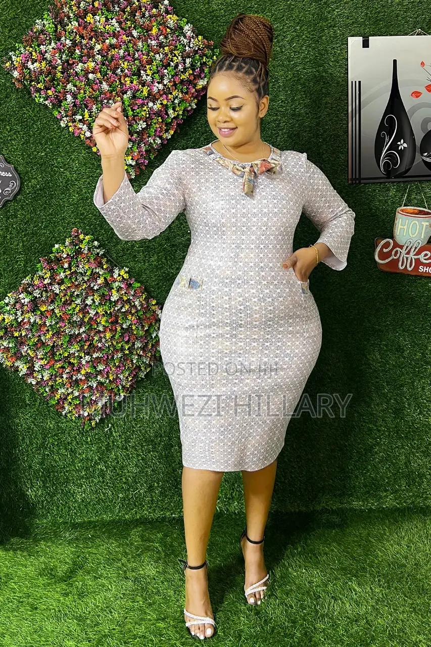 Ladies Clothing's