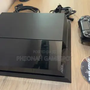 Ps4 Standard Bundle, Two Pads and 12+ Games Included.