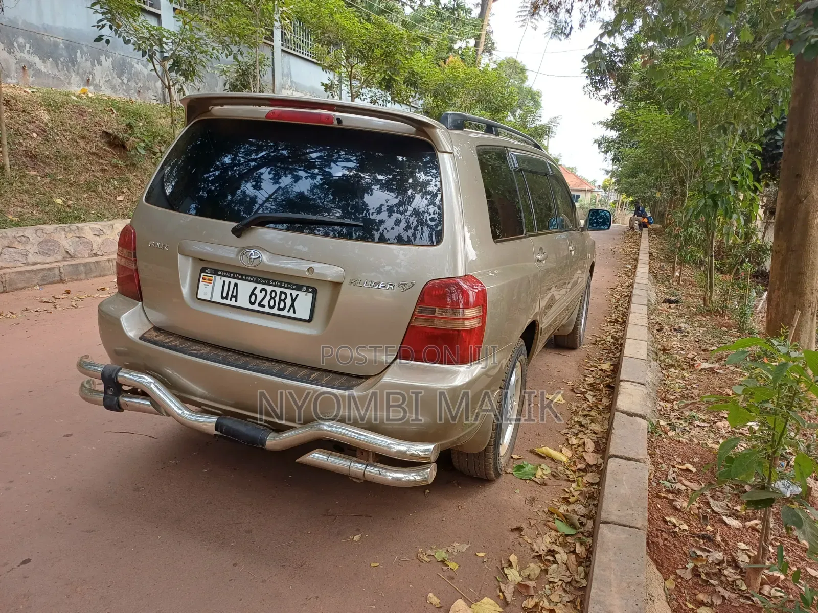 Toyota Kluger 2008 Gold