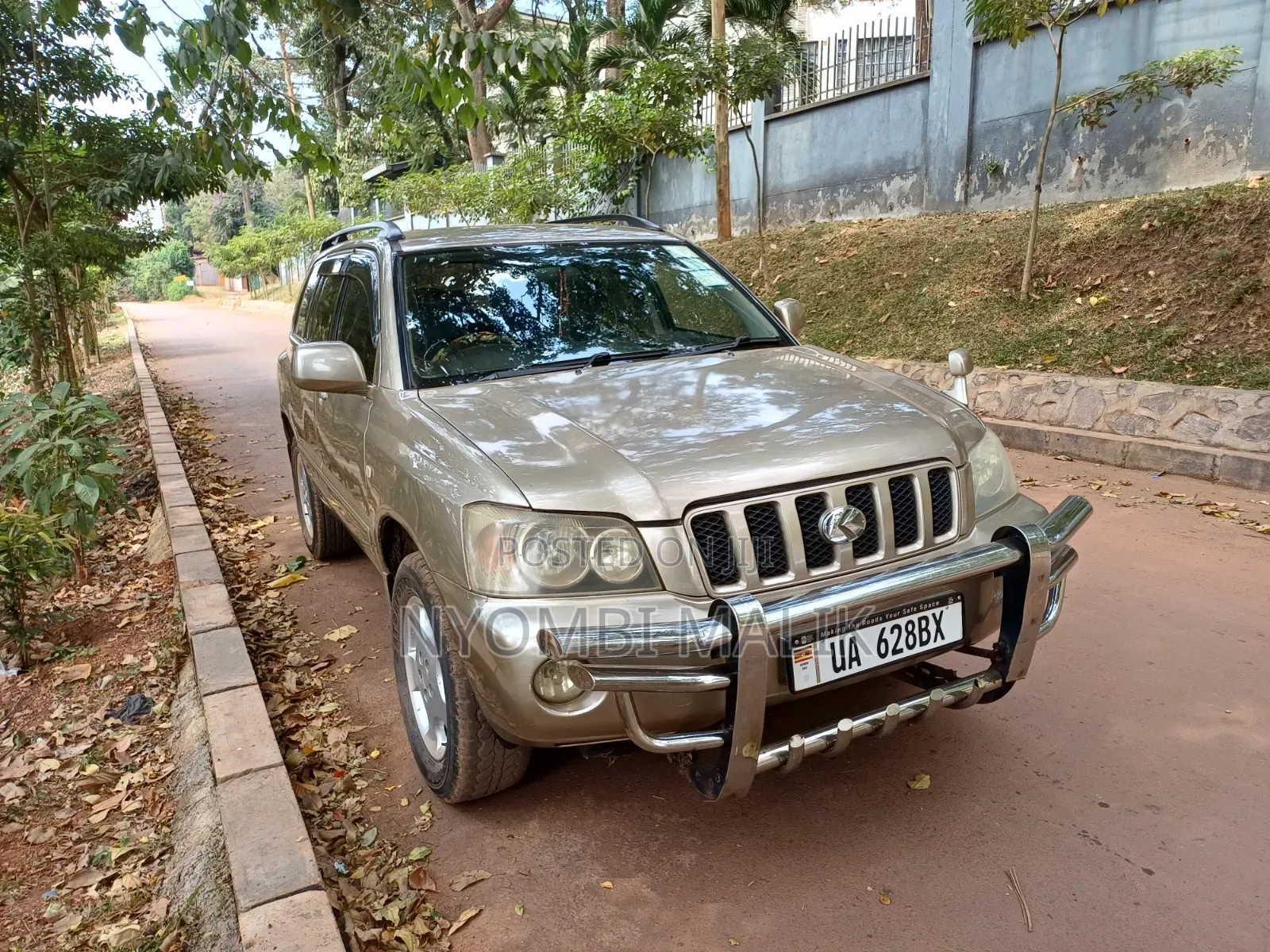 Toyota Kluger 2008 Gold