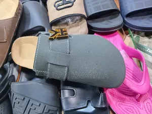 Women Flat
