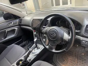 Subaru Legacy 2.0 AWD 2007 Silver