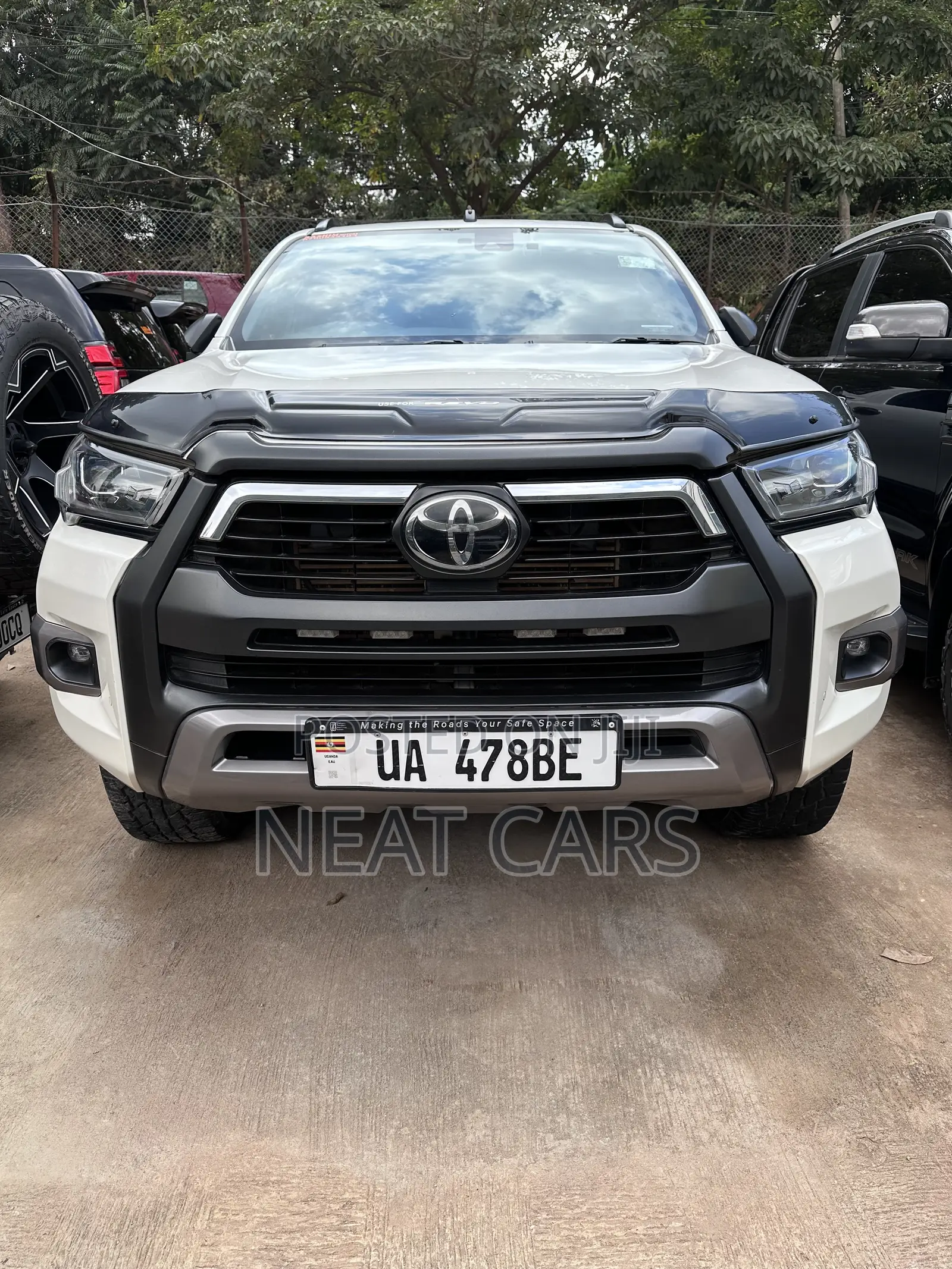 Toyota Hilux 2016 Pearl