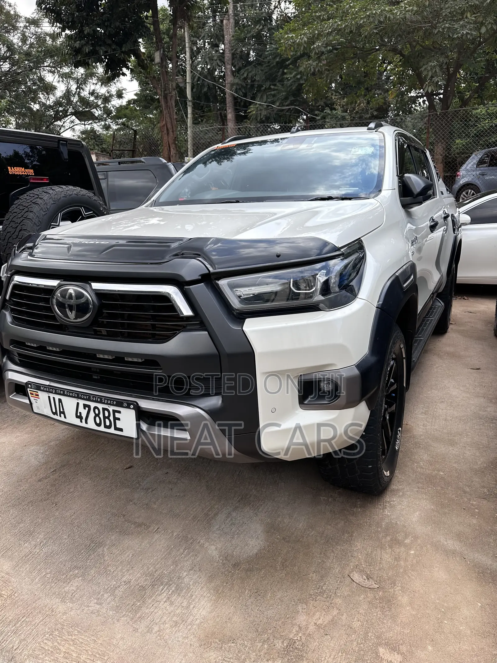 Toyota Hilux 2016 Pearl