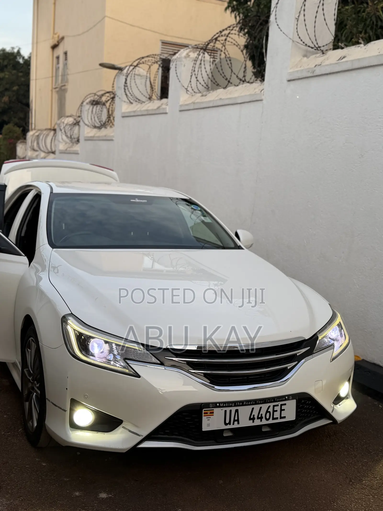 Toyota Mark X 2.5 AWD 2012 White