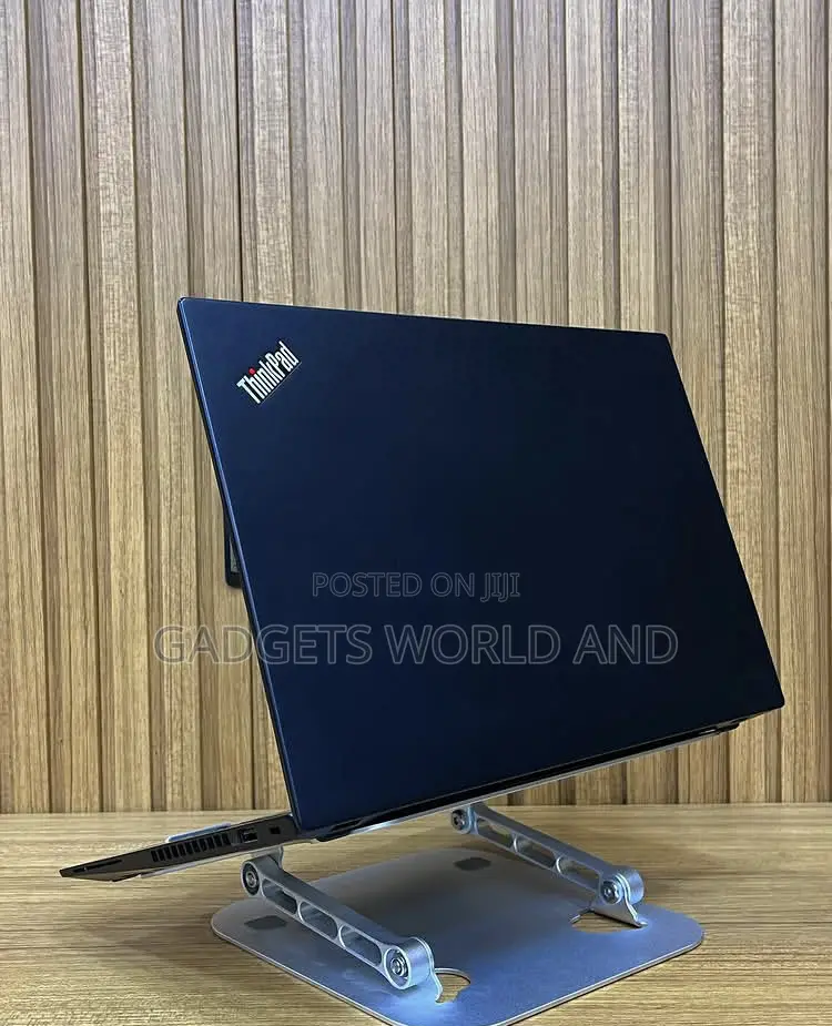 New Laptop Lenovo ThinkPad T490s 32GB Intel Core i7 SSD 512GB