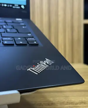 New Laptop Lenovo ThinkPad T490s 32GB Intel Core i7 SSD 512GB