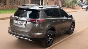 Toyota RAV4 2016 Gray