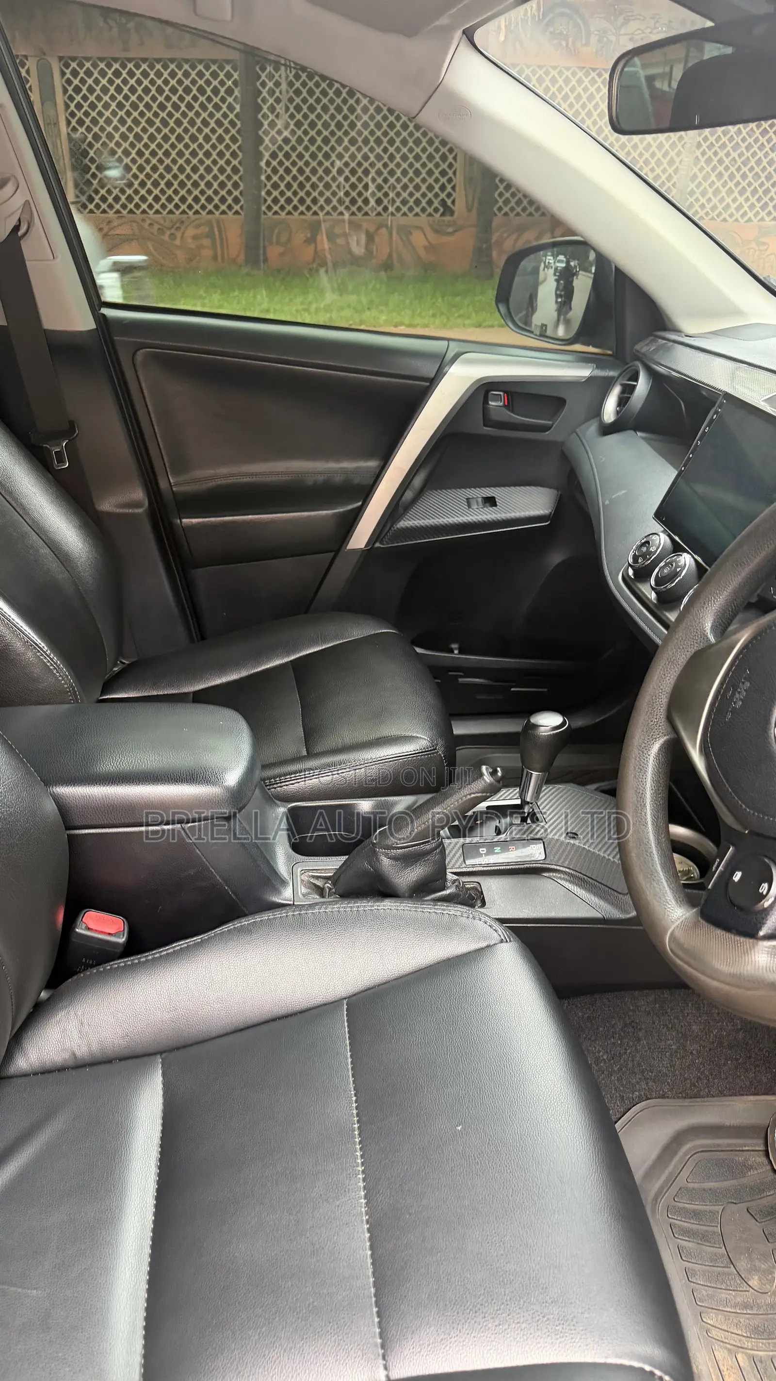 Toyota RAV4 2016 Gray