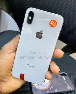 Apple iPhone X 64 GB White
