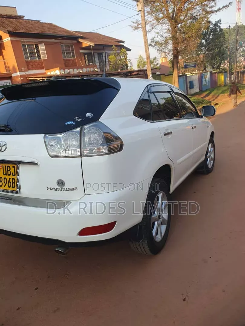 Toyota Harrier 2008 White