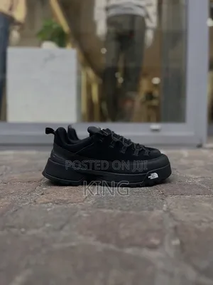 The North Face Glenclyffe Urban Low Shoes in Black Suede.