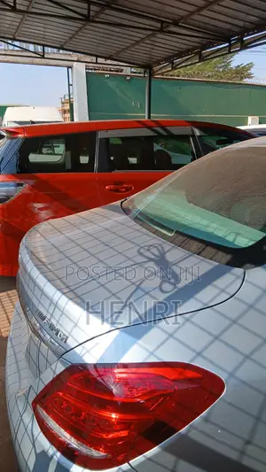 Mercedes-Benz C180 2015 Gray