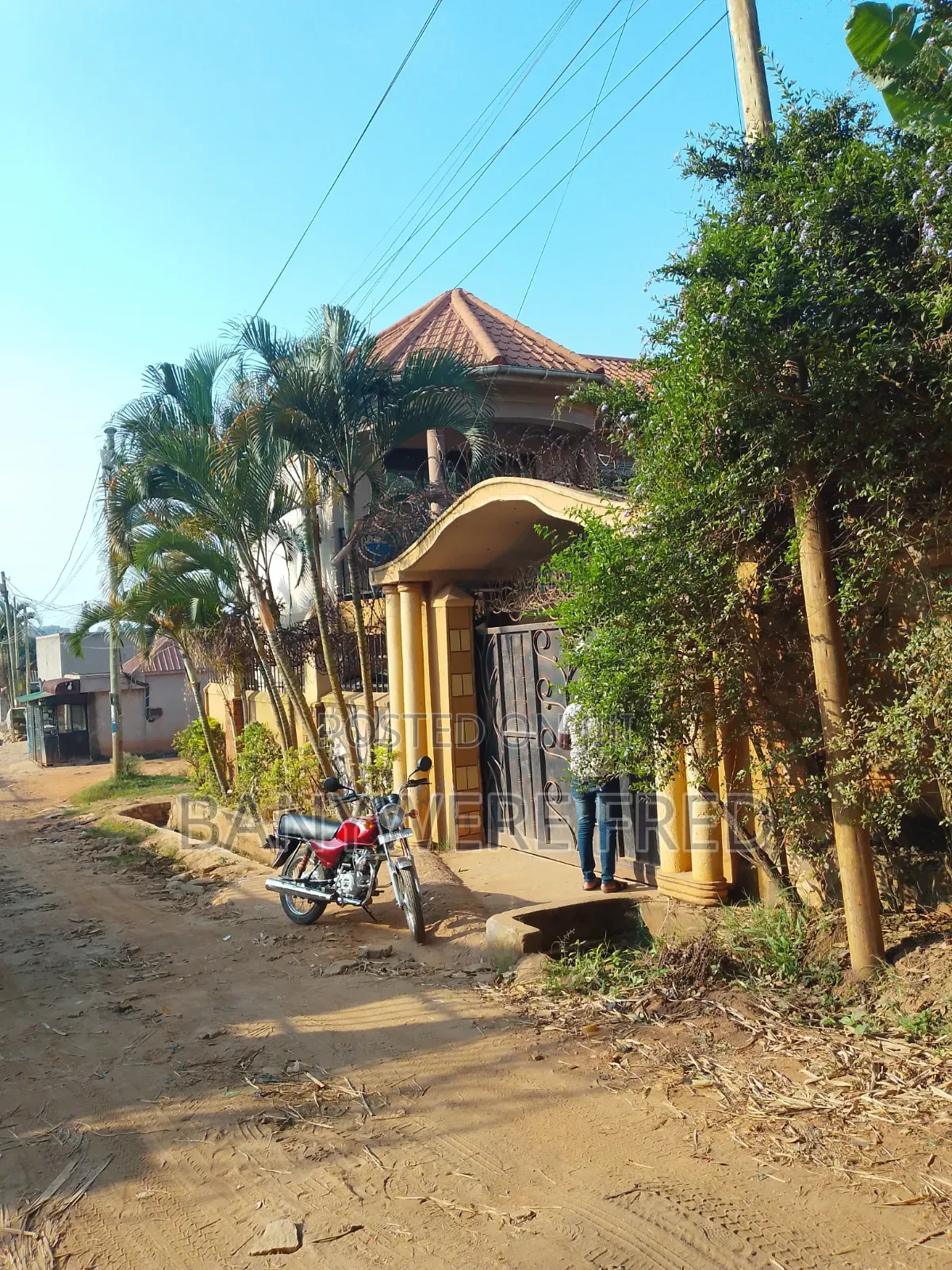 Furnished 3bdrm Bungalow in Mbalwa Police Estate, Kira for sale