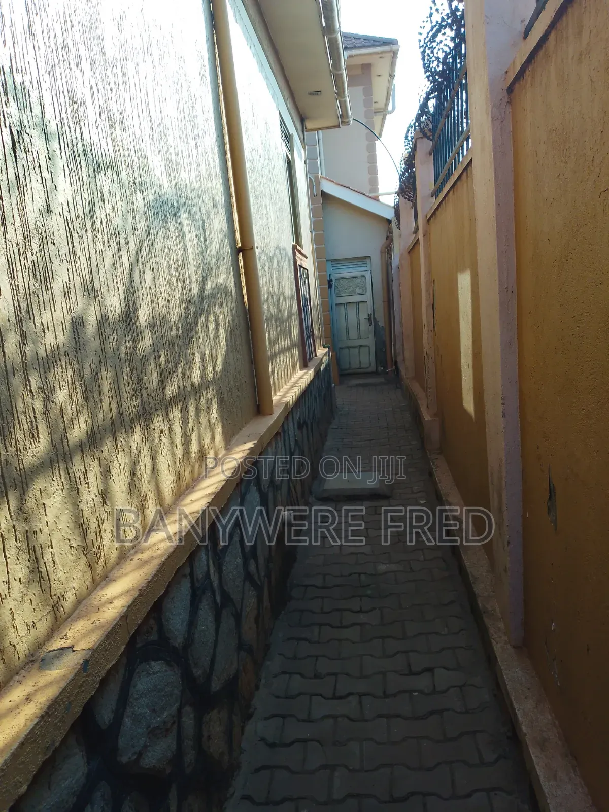 Furnished 3bdrm Bungalow in Mbalwa Police Estate, Kira for sale