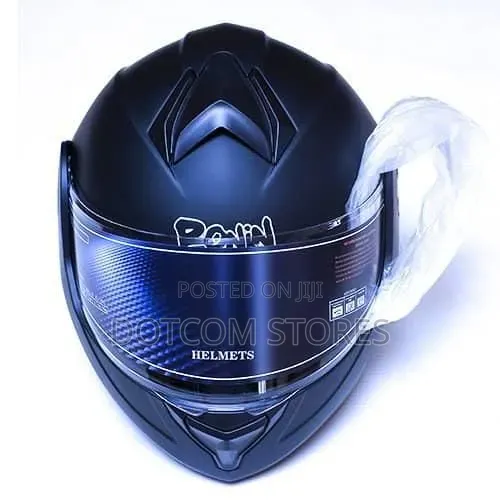 Full Face Motorcycle Helmet With Matte Finish - Black.