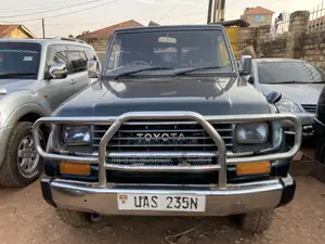 Toyota Land Cruiser Prado 1999 Blue